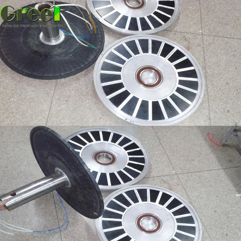 3 fasen kernloze permanente magneetgenerator 12-450V Spanningsbereik Buitenste rotorstructuur