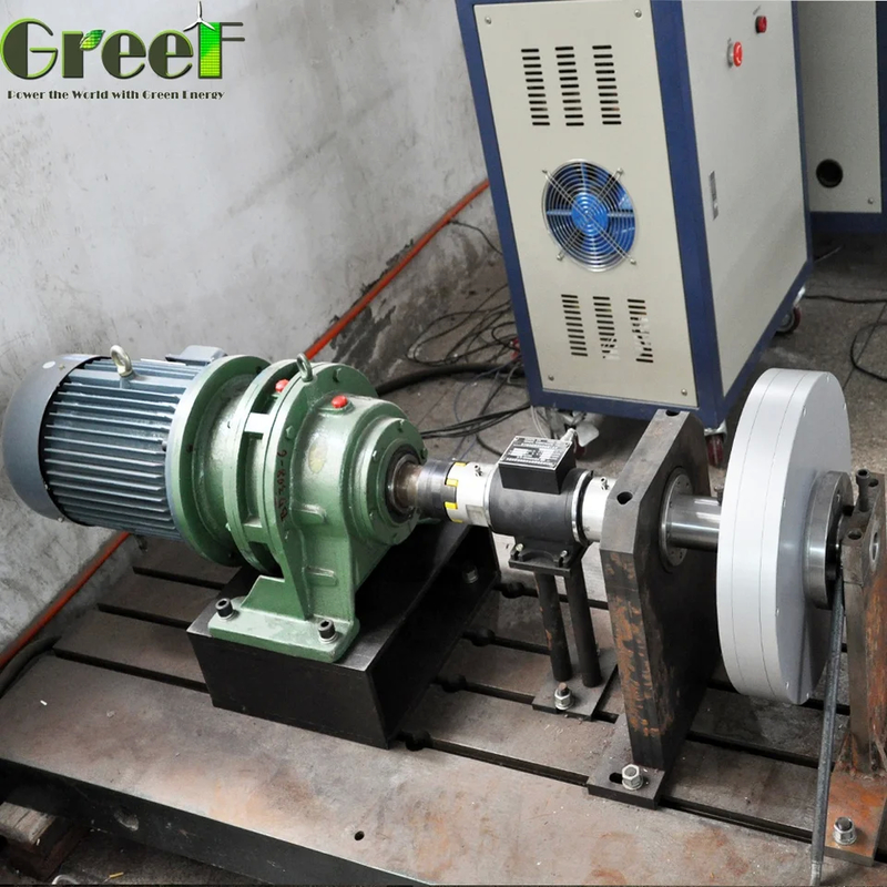 Compacte kernloze permanente magneetgenerator 16-20 polen 1 N/M Startmoment 100-500 RPM