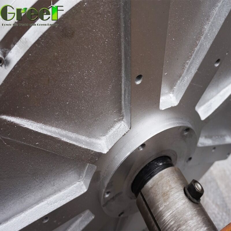 Hoge efficiëntie > 92% kernloze permanente magneetgenerator met laag startmoment < 0,03 N/M en kernloze draadspoelstator